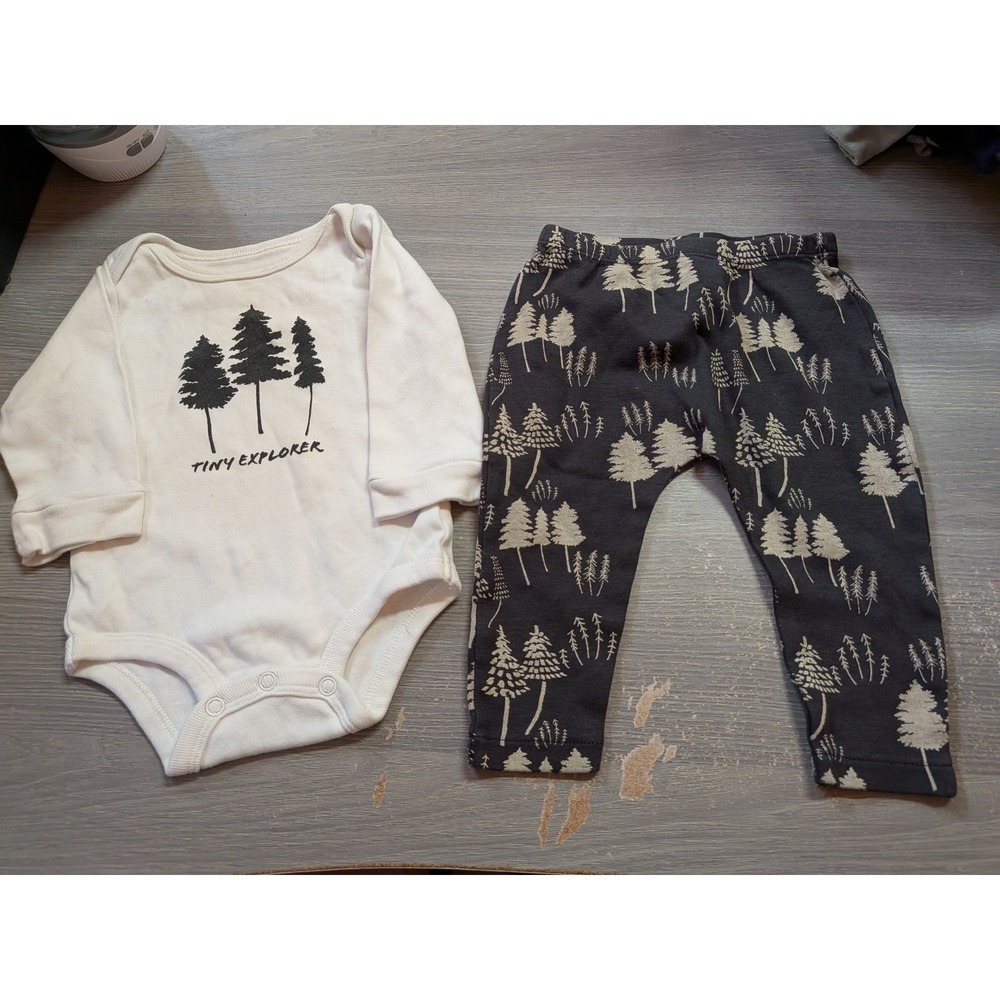 Lullaby Lane Tiny Explorer Organic Cotton Bodysuit and Tree Leggings Set 3-6M